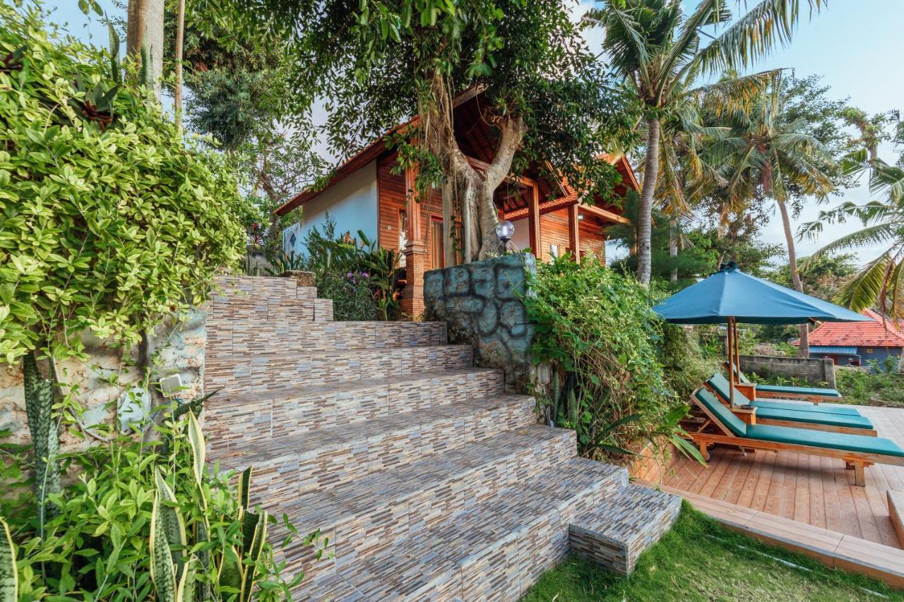 Green Valley Bungalow Batununggul Exterior photo