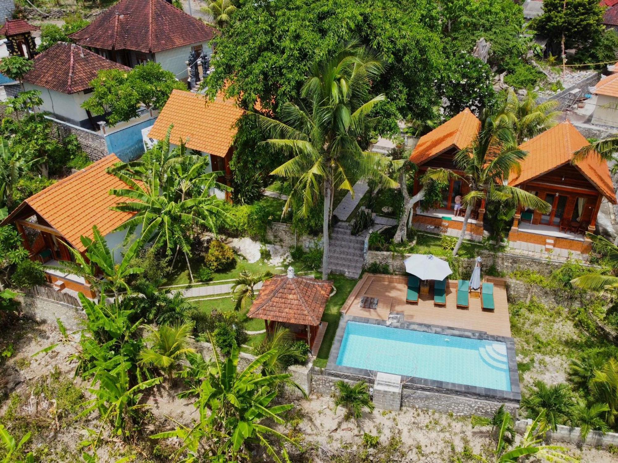 Green Valley Bungalow Batununggul Exterior photo
